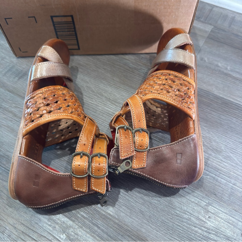 Bed Stu Capriana Gladiator Cafe Latte Rustic Leather Sandals - Picture 7 of 9